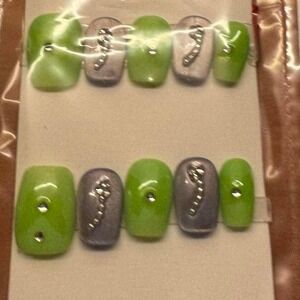 Press On Nails Green Gray Silver Rhinestone Accent Full‎ Cover Manicure